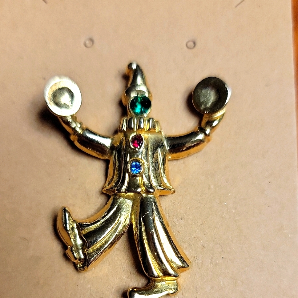 Clown Jester Brooch Lapel Pin Cymbals Rhinestones Jj Jonette Gold Tone